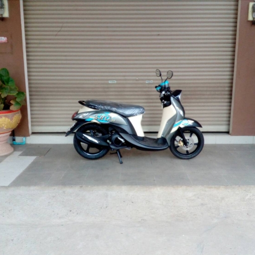 Fino125 ล้อแม็ค