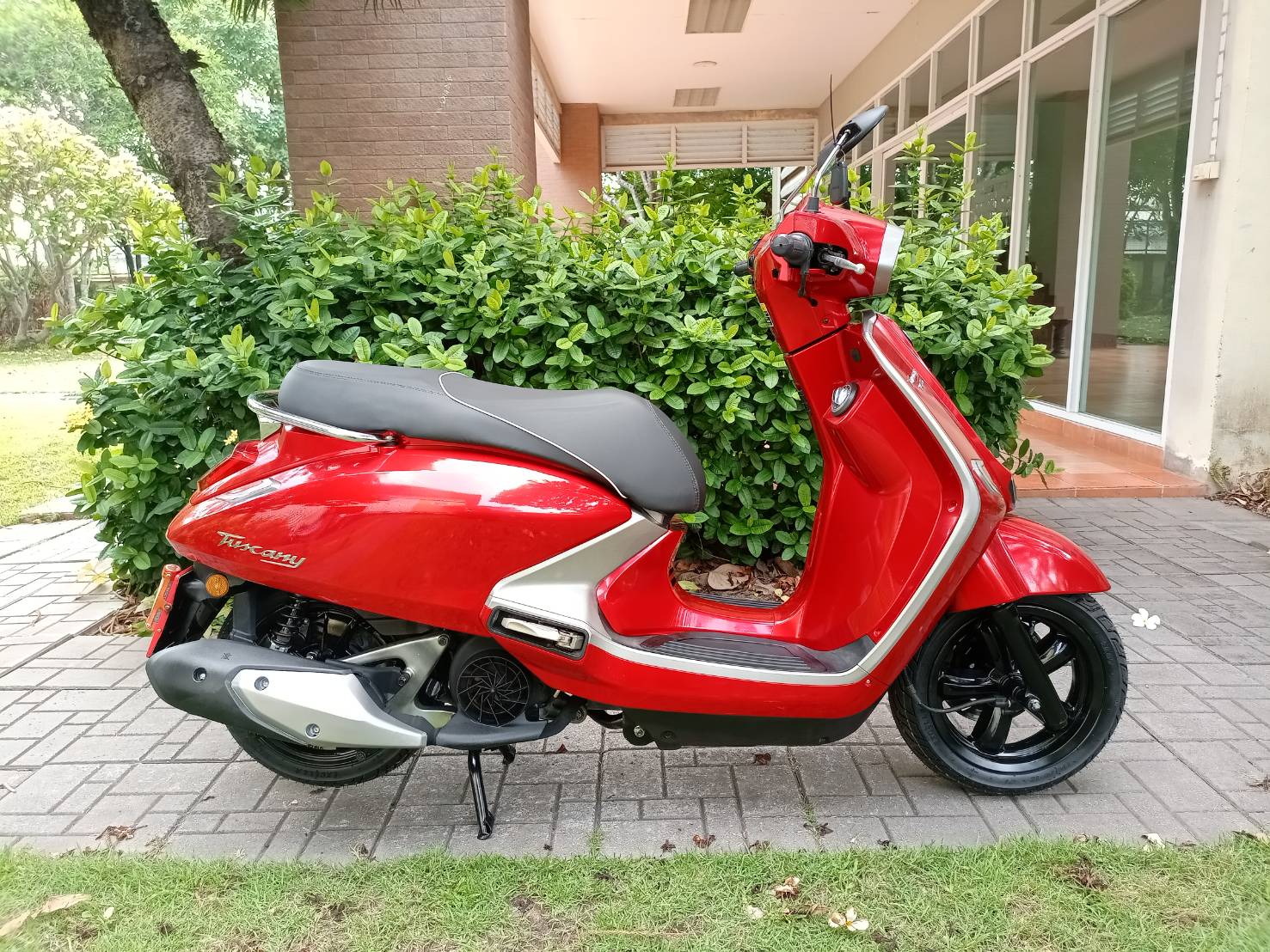 Tuscany 150 Keyless