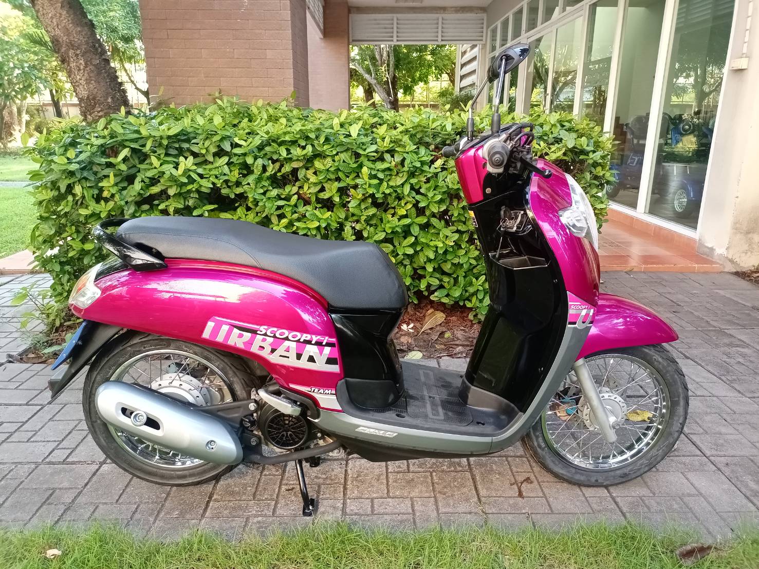 Scoopy i Prestige ล้อซี่ลวด