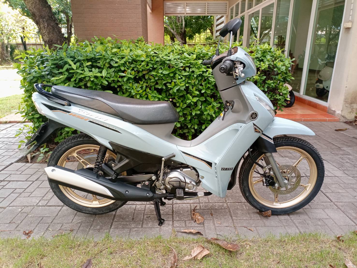 FINN 115 ดิสก์เบรกหน้า สตาร์ทมือ ล้อแม็ก UBS