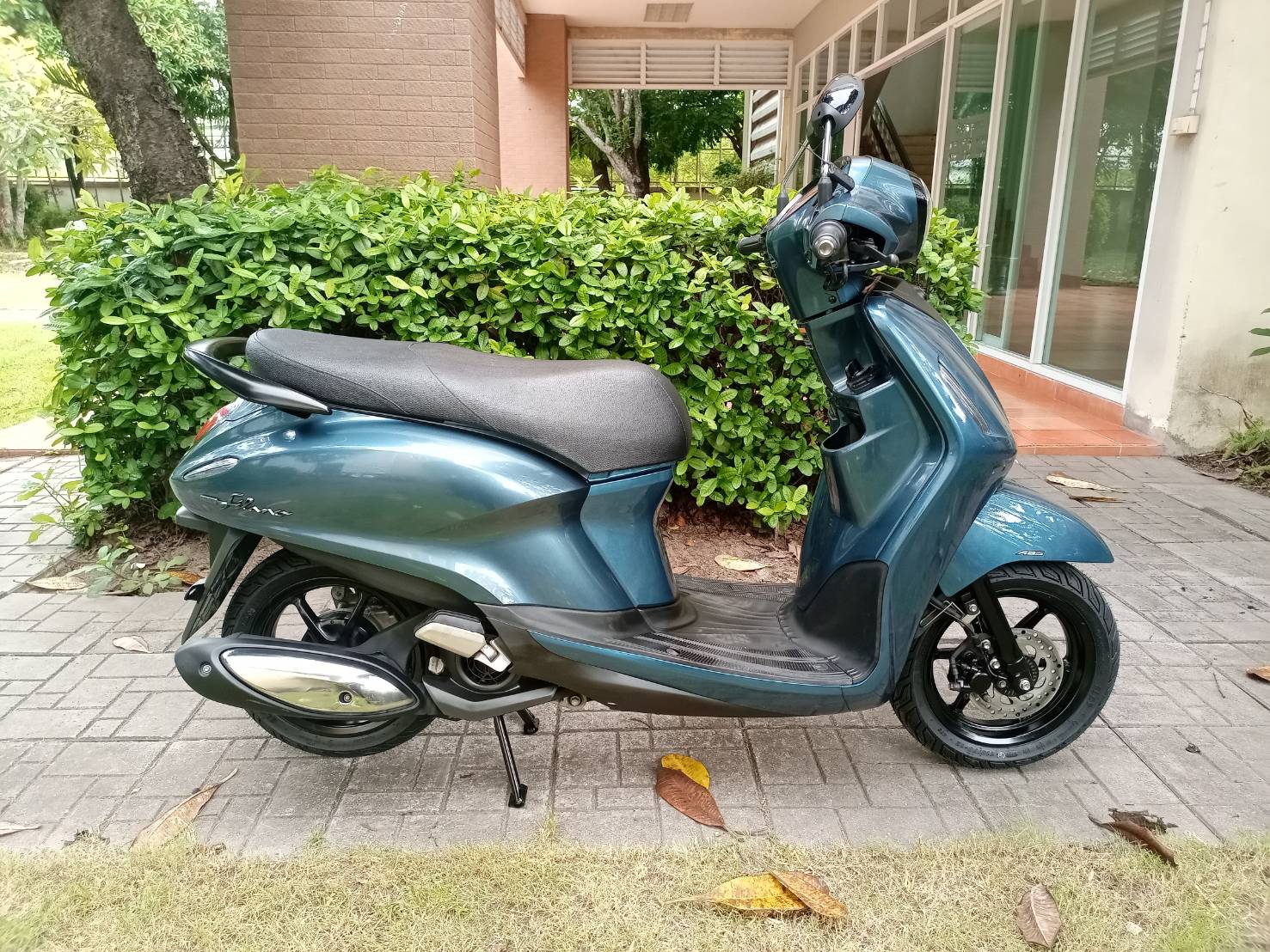 Grand Filano Hybrid ABS